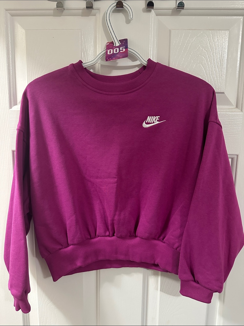 Nike Women's Bright Magenta Cropped Crew Sweatshirt with White Swoosh